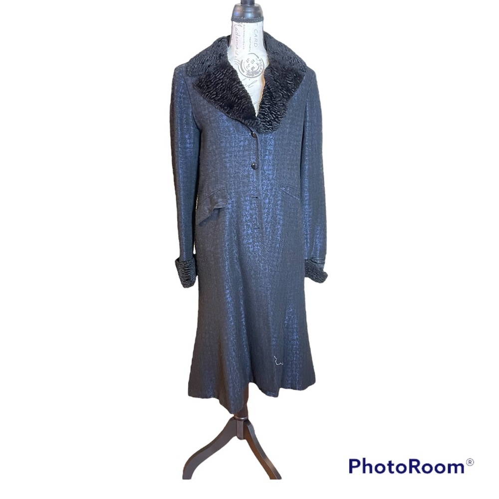 Jones New York Black Women’s Coat. Size 10.